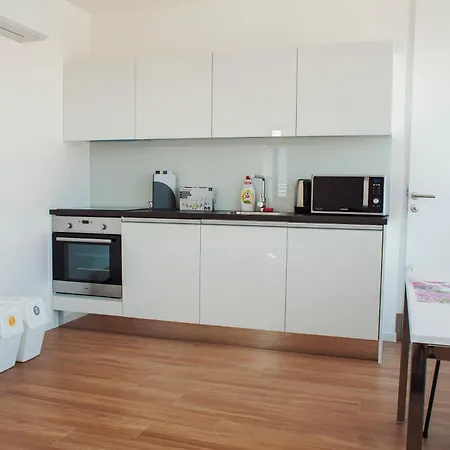 Апартаменти Ares Centrum *