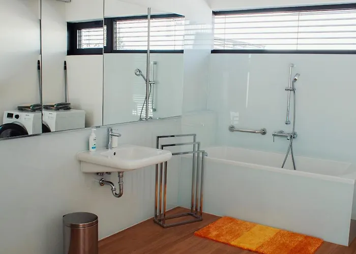 Ares Centrum Kováčová Apartamento *